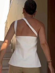 Arielle – Modern Asymmetric One-Shoulder Top