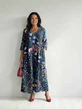 Zane | Easy Gather Floral Midi Dress