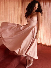 Emily – Graceful Swing Elegance Midi Dress