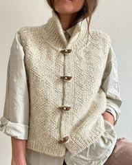 STACY - SOPHISTICATED SLEEVELESS KNIT VEST