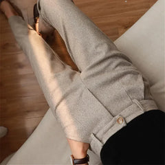 James - Slim Fit Pants