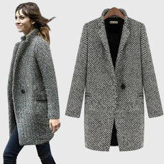 Evangeline – Elegant Houndstooth Long Coat