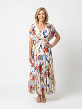 Savannah | Short Sleeve Pleated Floral Midi Dress