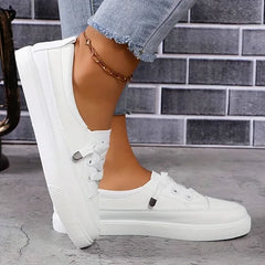 Chloe – Street Charm Sneakers