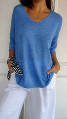 Lilith – V-Neck Knit Top