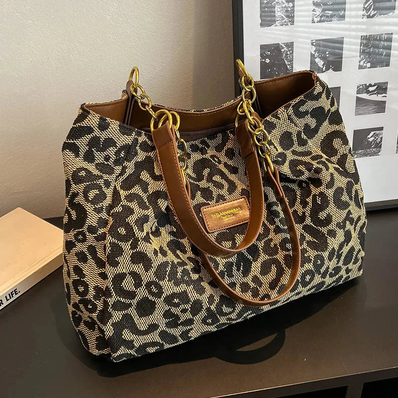 Women’S Handbag With Animal Print