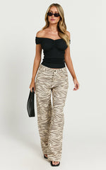 Lioness - Top Model Jean in Zebra