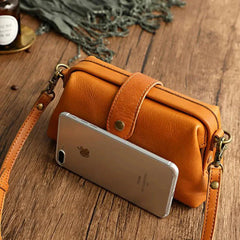 Jacqueline - Timeless Charm Leather Bag
