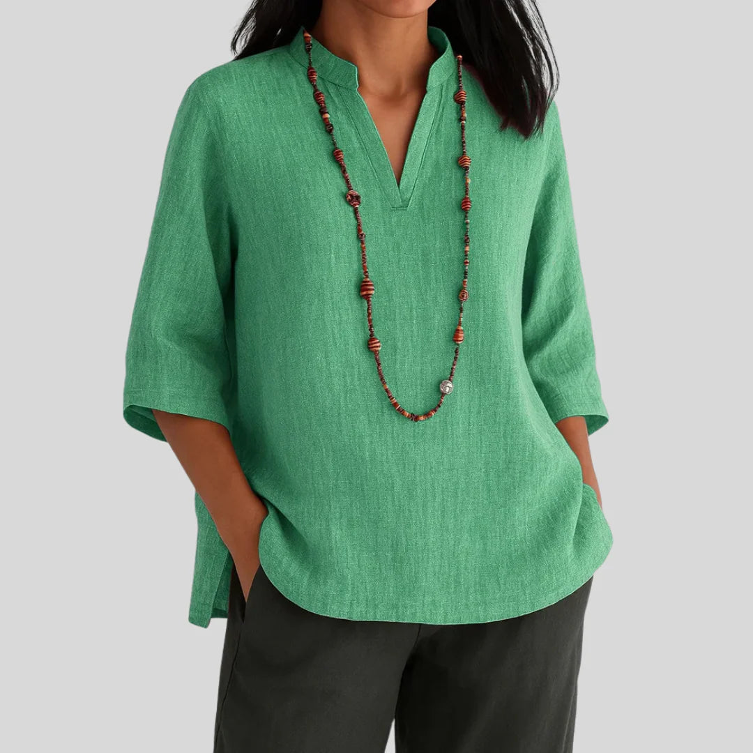 Paola – Relaxed Split-Neck Blouse