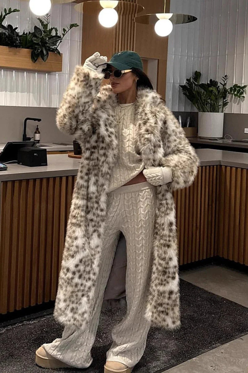 Harper – Luxe Snow Leopard Statement Coat